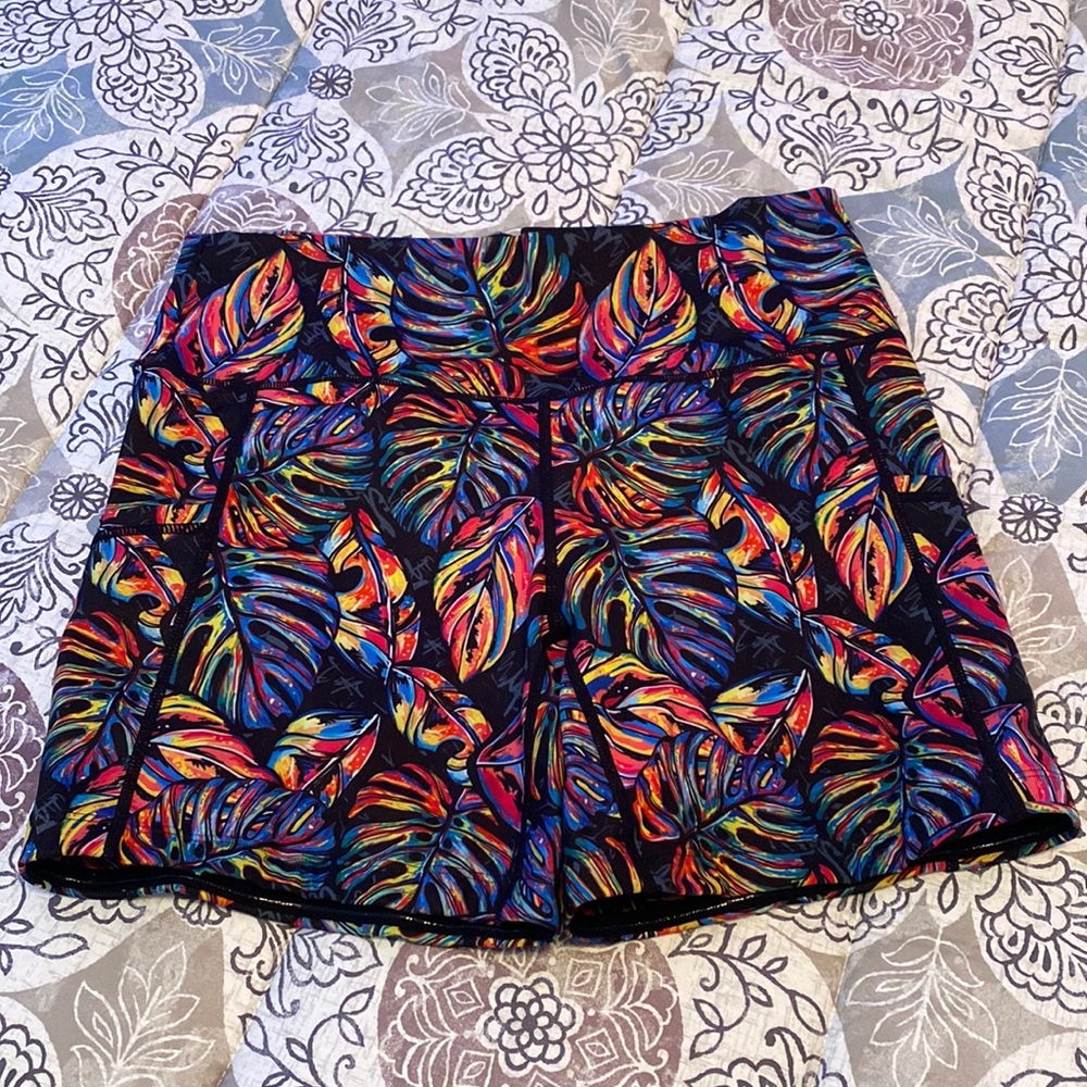 Constantly Varied Gear Tropic Like It’s Hot 5 Inch Shorts